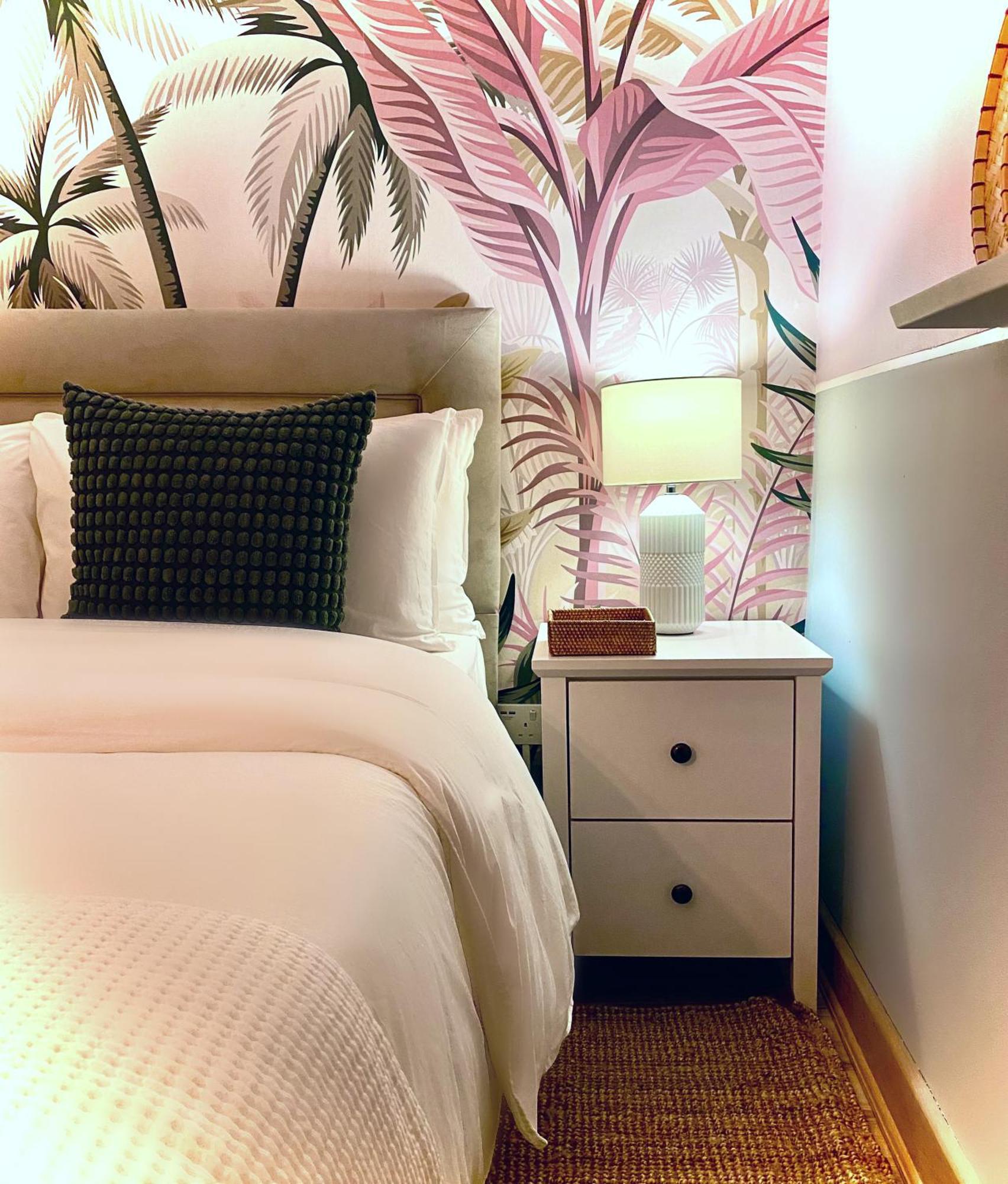 Blush Jungle - Homestay Dublin Exteriör bild
